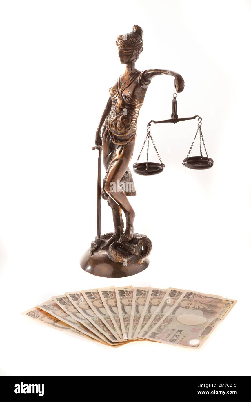 Lady Justice mit Yen-Rechnungen, korrumpieren, Coutout, Japan Stockfoto