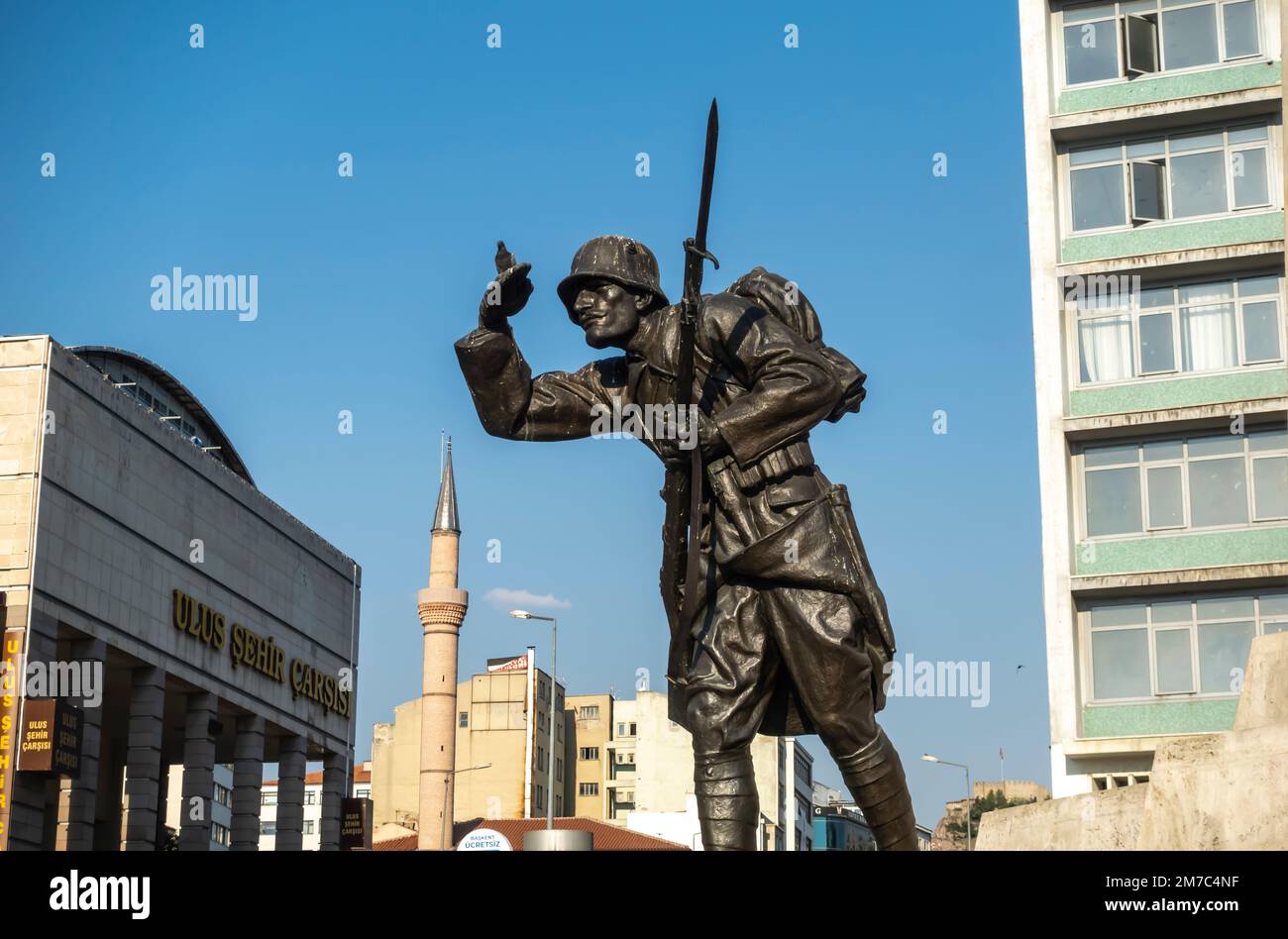 Siegesdenkmal Ankara. Die Skulpturenzusammensetzung wurde vom österreichischen Bildhauer Heinrich Krippel entworfen und wurde 1927 am Ulus-Platz platziert. Truthahn Stockfoto