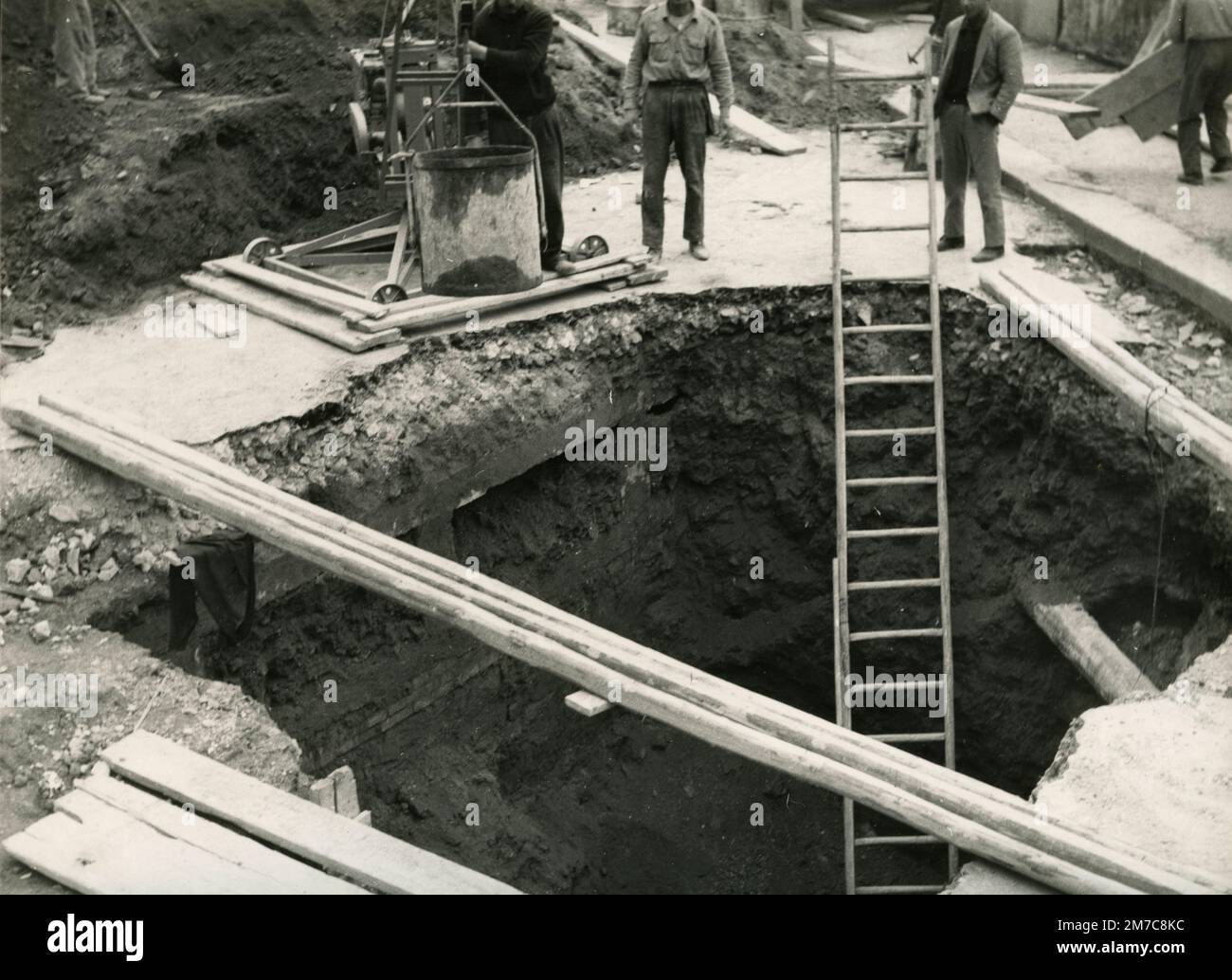 Viale Colli Aminei nach dem Einsturz der Straße, Neapel, Italien 1960er Stockfoto