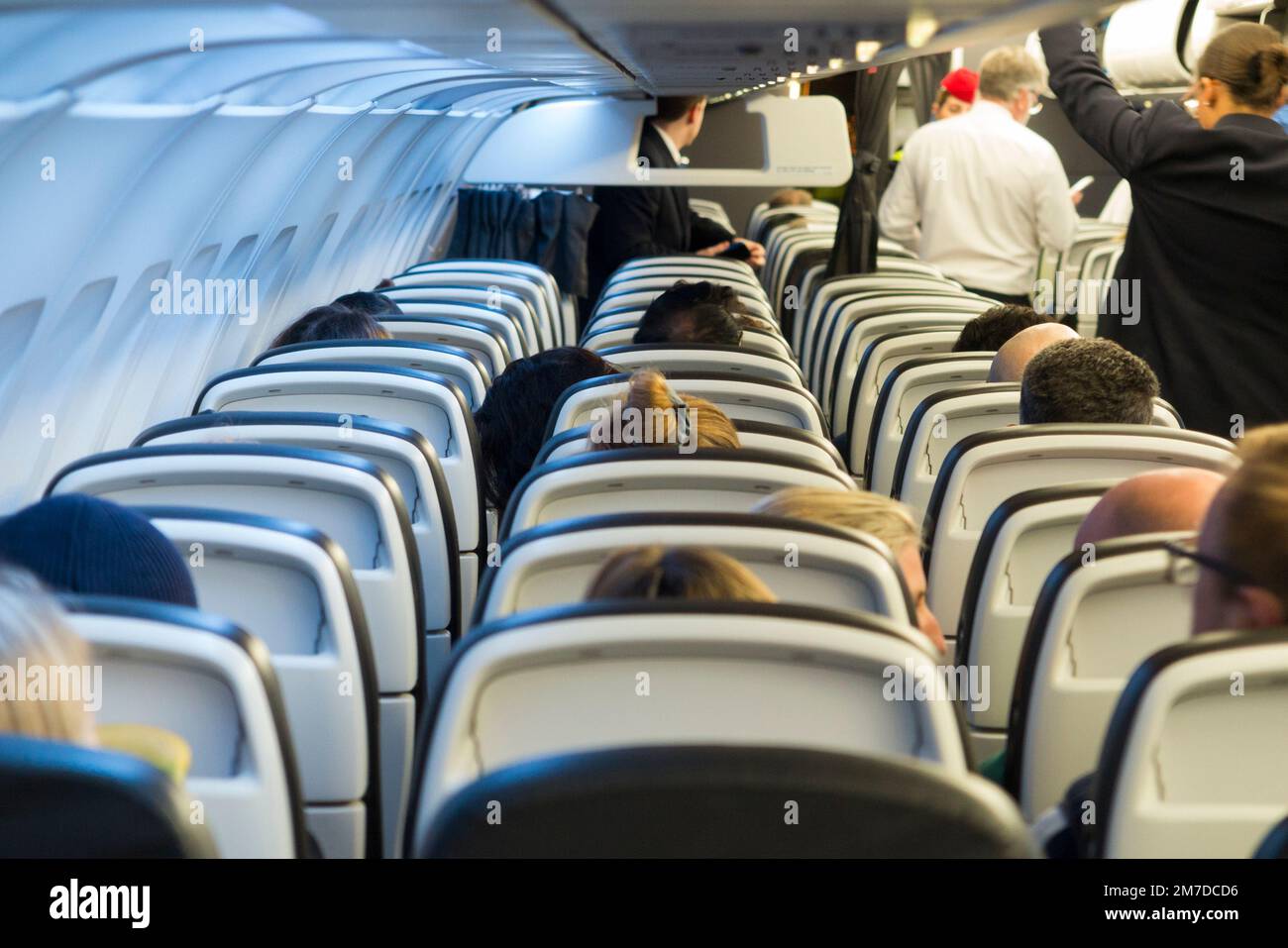 Rückenlehnen und Reihen von Passagiersitzen/Sitzplätze in einem BA Airbus  A321 Flugzeug/Flugzeug/Flugzeug/Flugzeug/Flugzeug während des Fluges. (133  Stockfotografie - Alamy