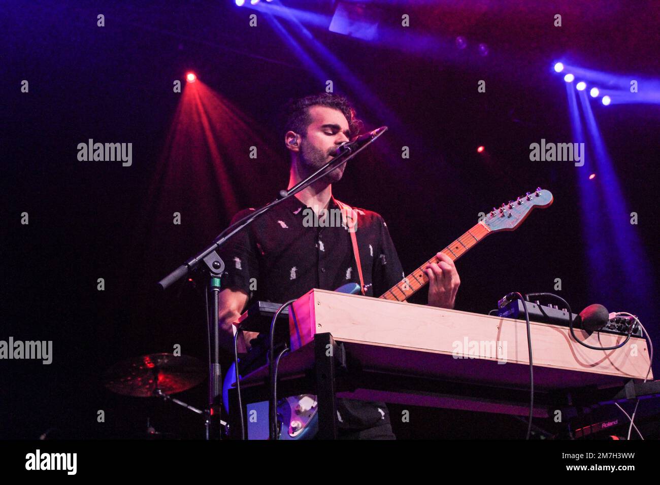 Geograph - Mike Deni in Konzert bei Brooklyn Steel Stockfoto