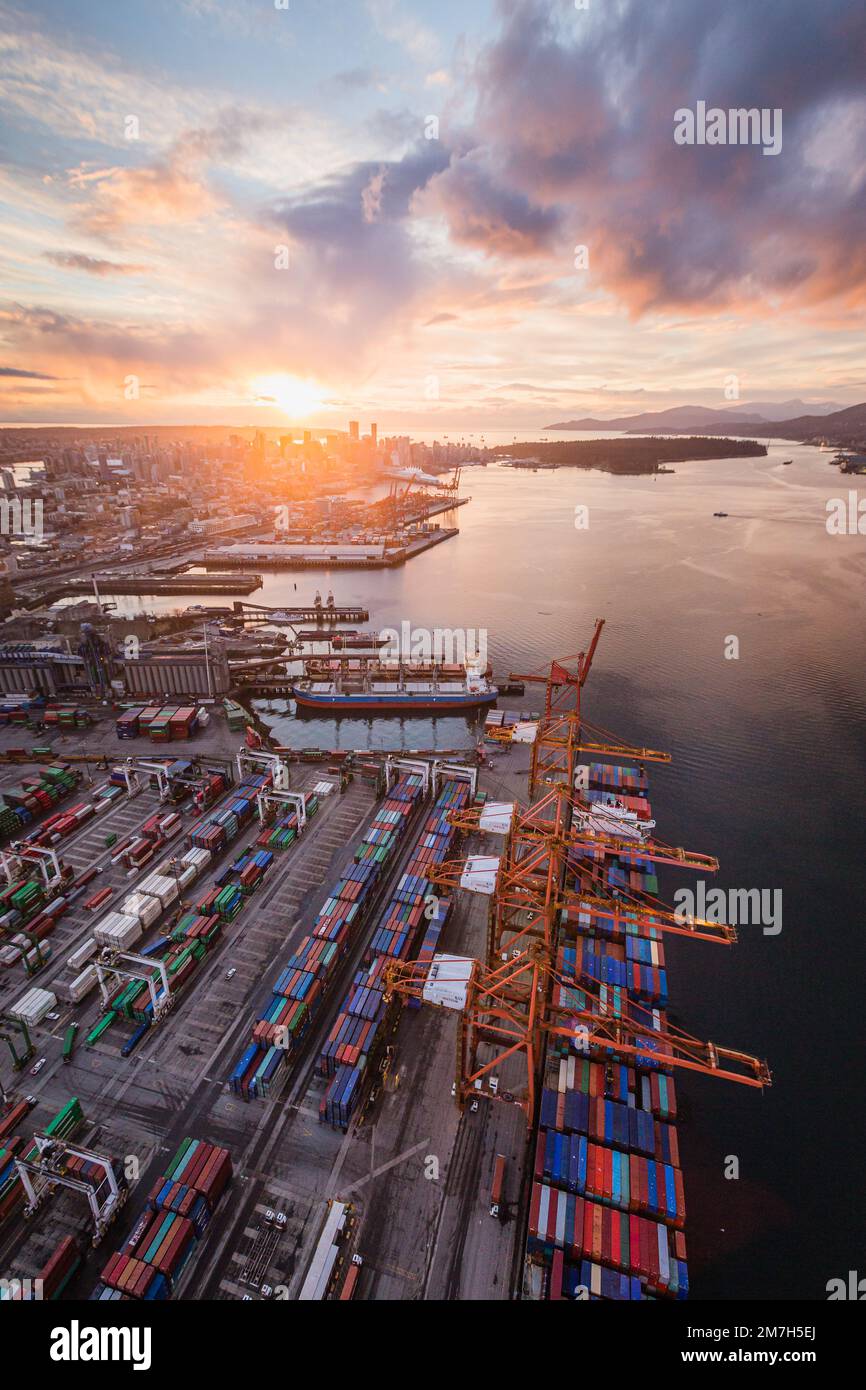 Vancouver Skyline GCT Vanterm Container Terminal Sonnenuntergang Fotografie Stockfoto