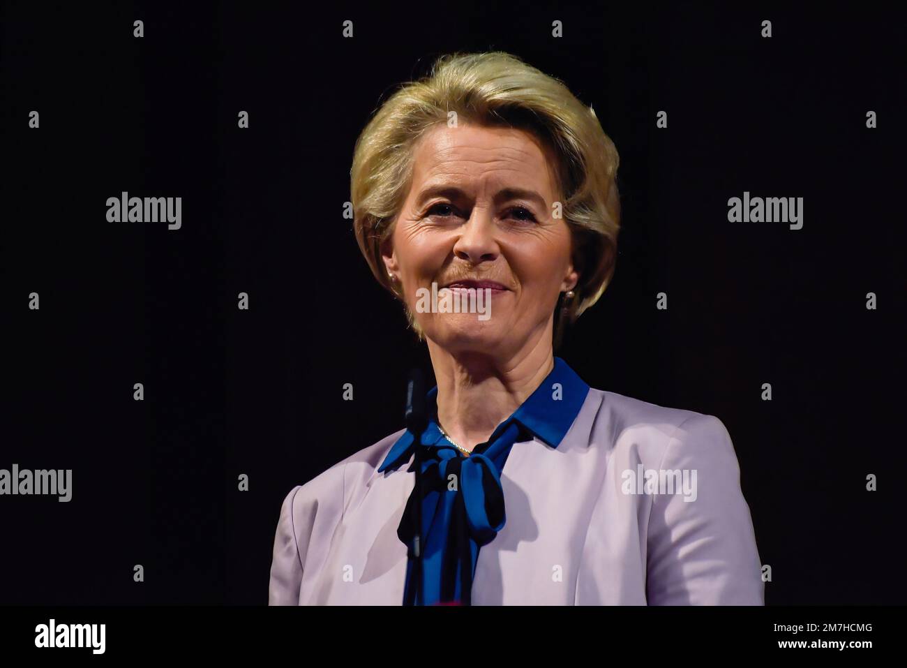 Rom, Italien. 09. Januar 2023. Ursula von der Leyen, Präsidentin der Europäischen Kommission, spricht während der Präsentation des Buches "Weisheit und Audacity", das 56 Reden des ehemaligen Präsidenten des Europäischen Parlaments David Sassoli, der am 11. Januar 2022 verstorben ist, sammelt. Kredit: SOPA Images Limited/Alamy Live News Stockfoto