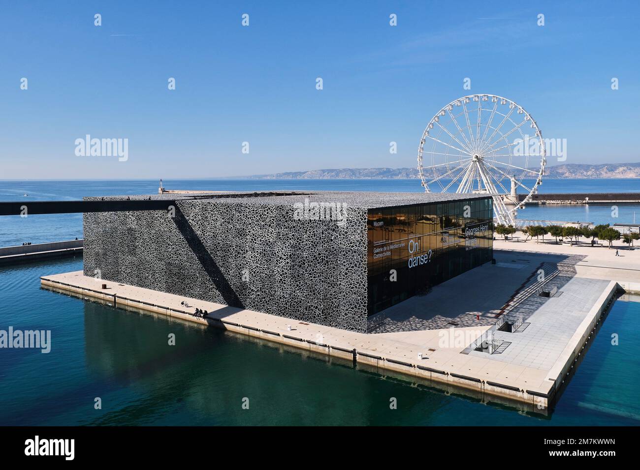 Marseille (Südostfrankreich): MuCEM, Museum der europäischen und mediterranen Zivilisationen, entworfen vom Architekten Rudy Ricciotti - Editorial Usage Onl Stockfoto