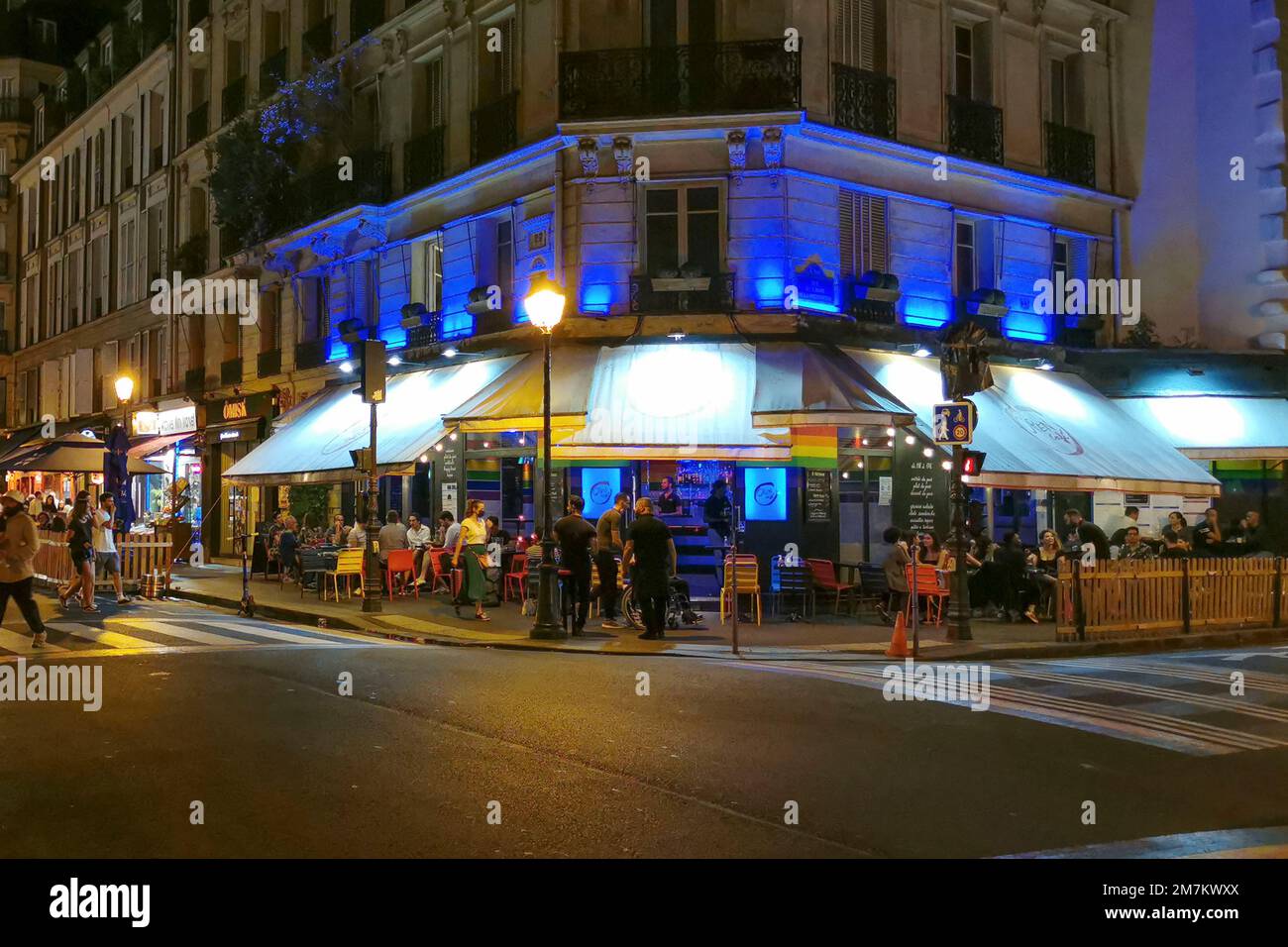 Frankreich, Paris, Nachtlokale in der berühmten Rue Rivoli, 1. Arrondissement, typische Luxusstraße Foto © Fabio Mazzarella/Sintesi/Alamy Stock Photo Stockfoto