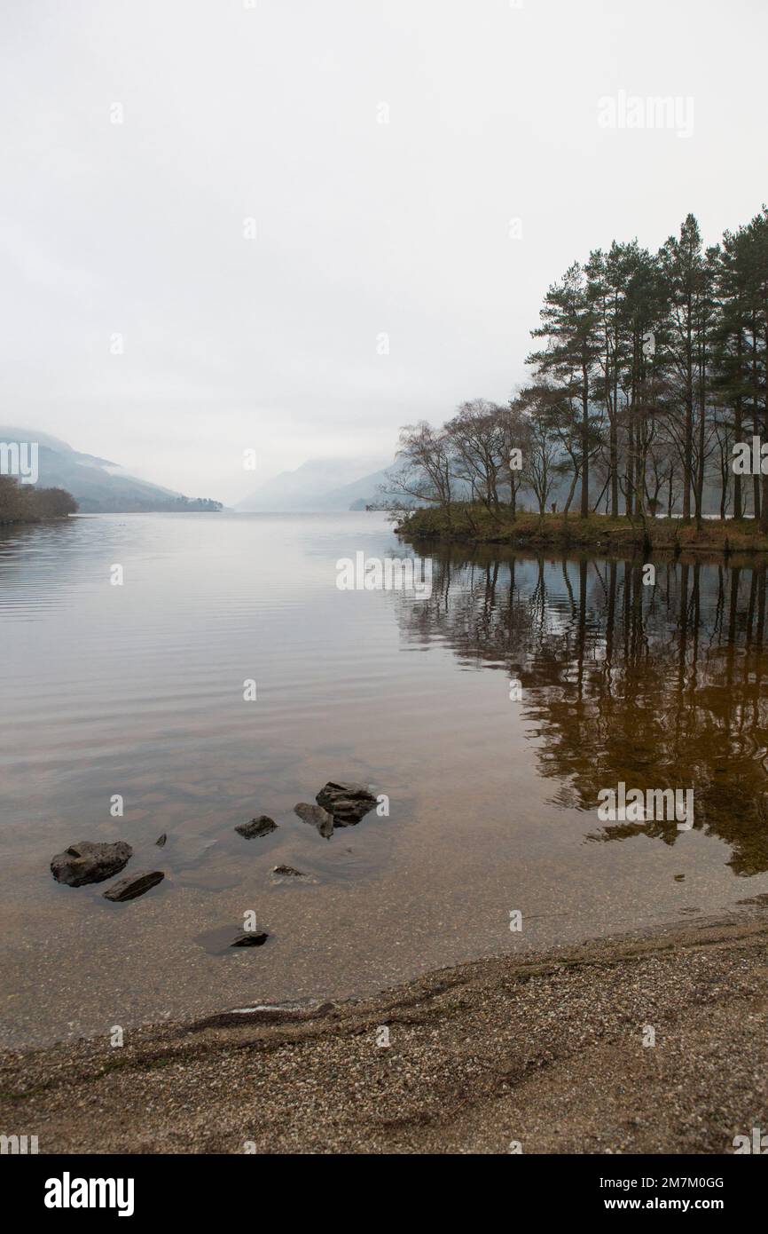 Blick über Loch Eck, Schottland Stockfoto