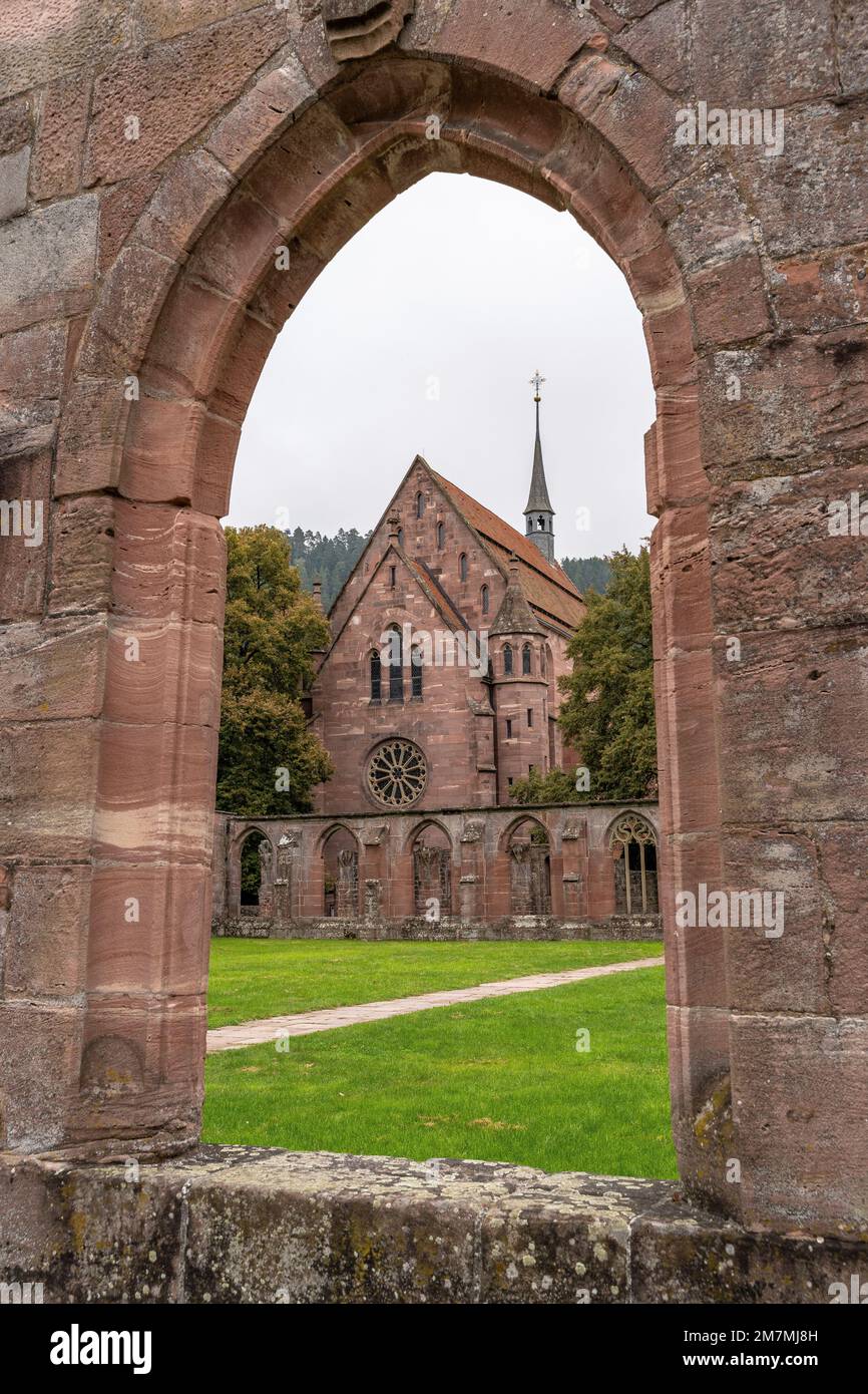 Europa, Deutschland, Süddeutschland, Baden-Württemberg, Schwarzwald, Hirsau, Blick vom Kloster zur Lady Chapel im Hirsau Kloster Stockfoto