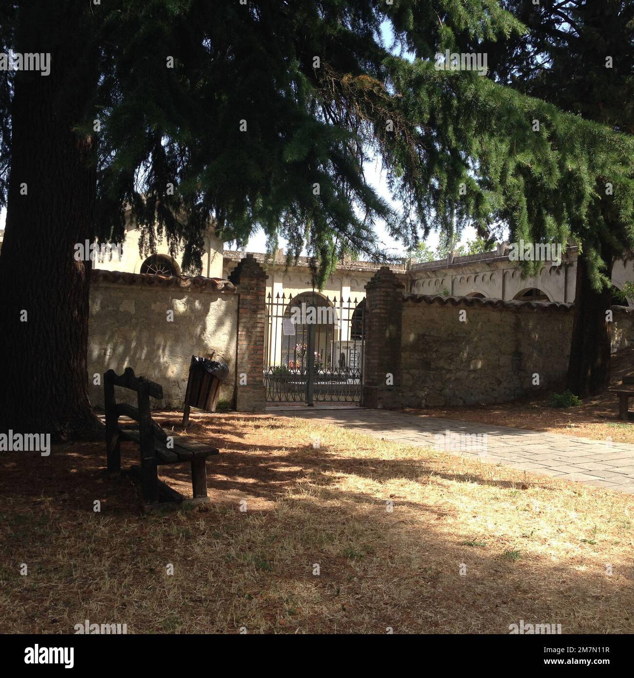 Cimitero di Pieve di Trebbio - Friedhof von Pieve di Trebbio Stockfoto