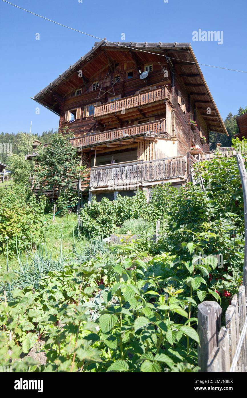 Südtiroler Bauernhof in Val d'Ultimo Stockfoto