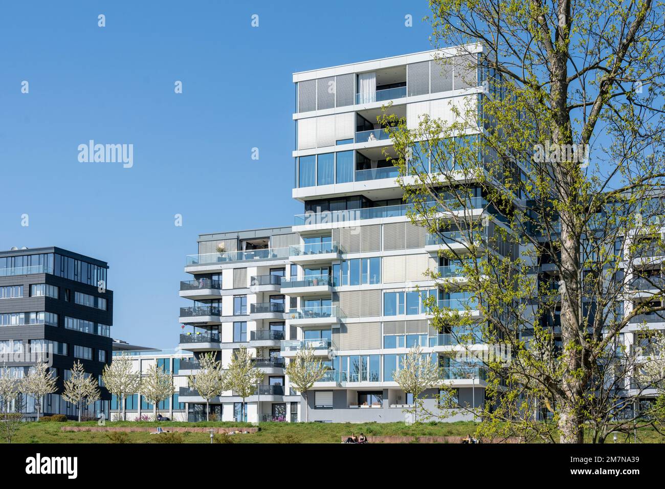 Deutschland, Baden-Württemberg, Karlsruhe, moderner Wohnkomplex im Citypark. Stockfoto