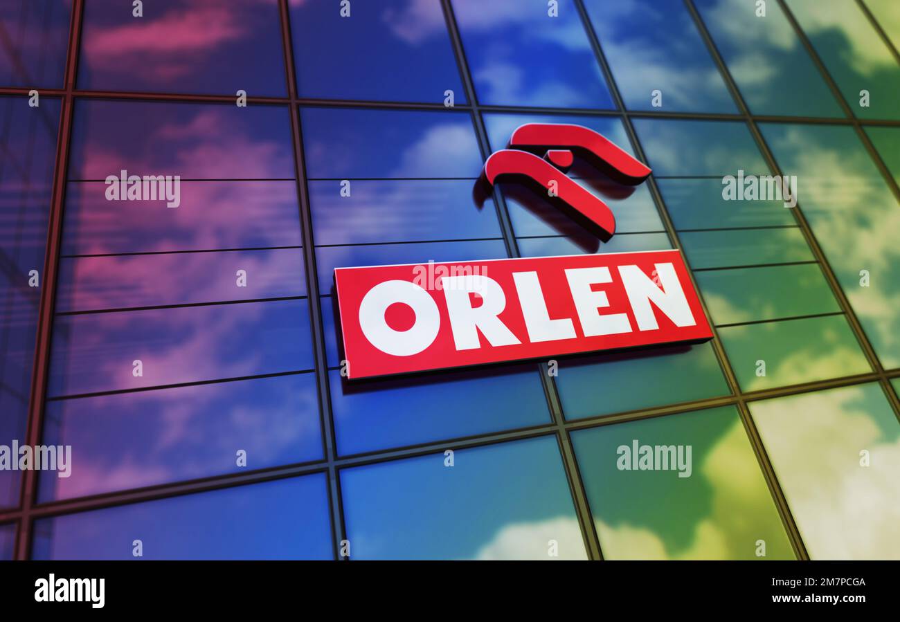 Plock, Polen, 5. Januar 2023: Glasbaukonzept der PKN Orlen-Zentrale ... Plock, Polen, 5. Januar 2023: Glasbaukonzept der PKN Orlen-Zentrale ...