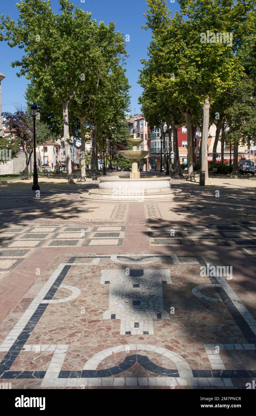 Lucena Stadtpark. Das Dorf liegt im Südosten der Provinz, in der Nähe der Sierras Subbeticas, Cordoba, Spanien Stockfoto