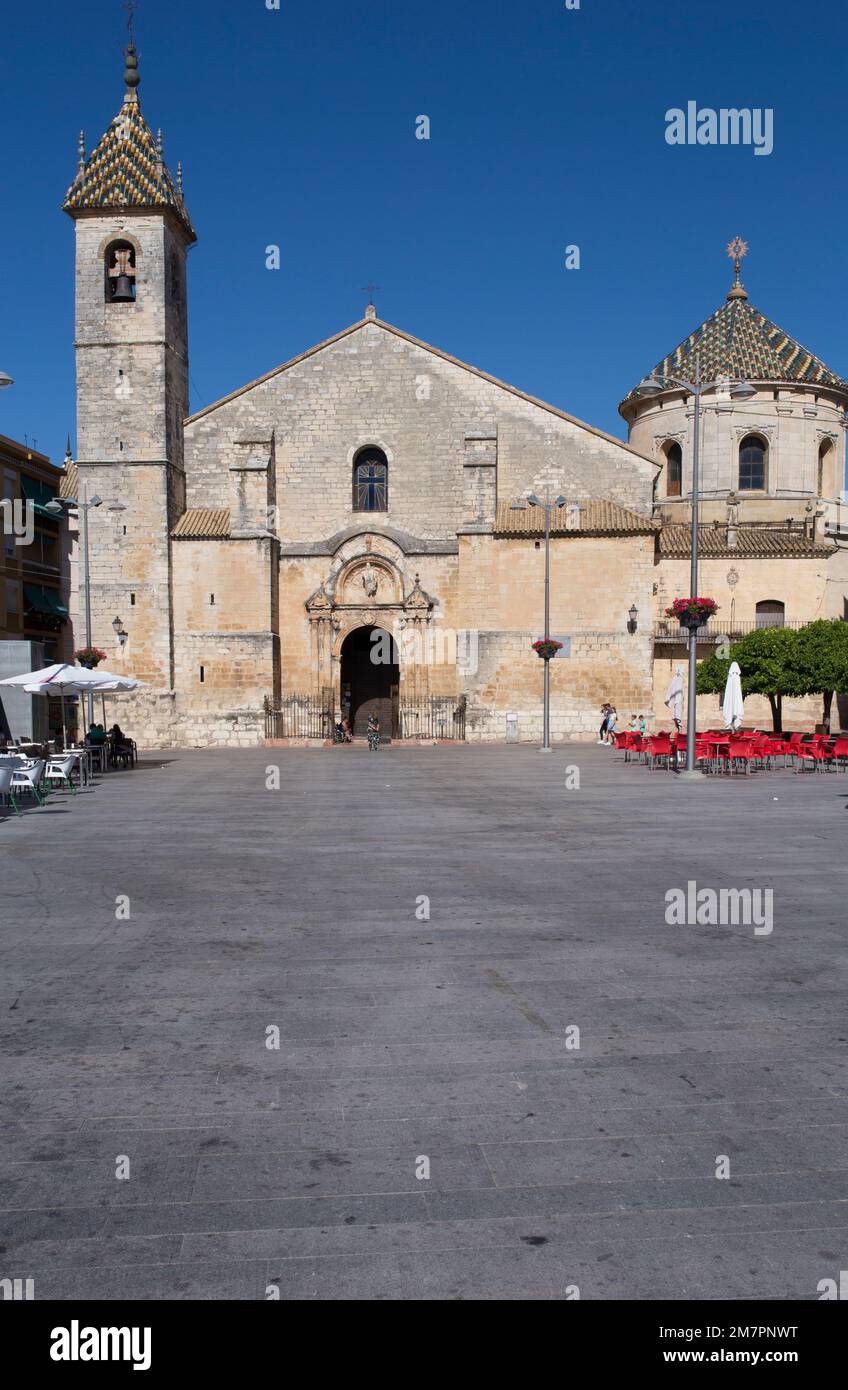 Lucena, Spanien - 1. Juni 2019: Renaissancekirche des Heiligen Matthew in Lucena, das Dorf befindet sich im Südosten der Provinz, in der Nähe der Sierras Stockfoto