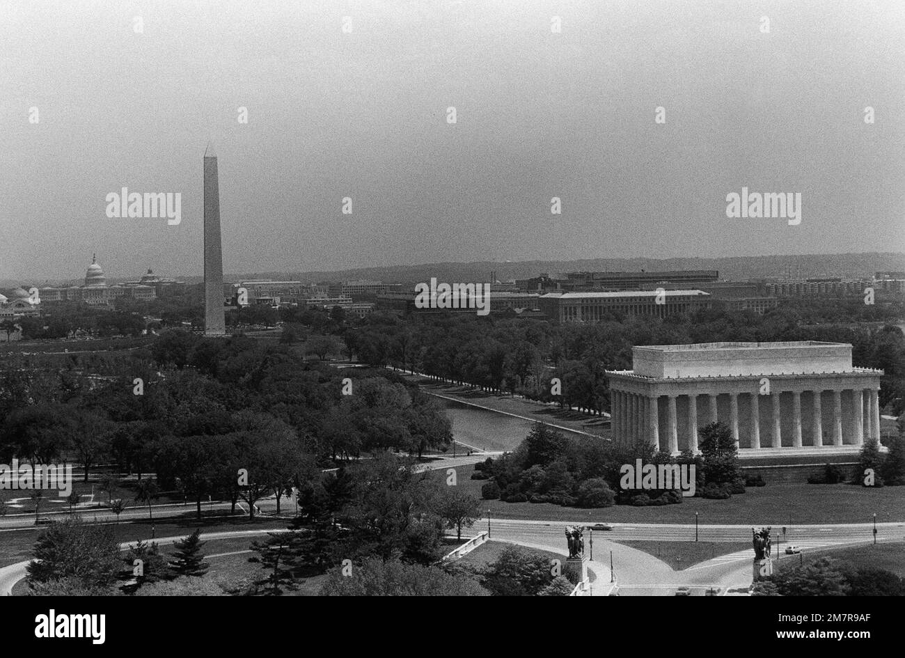 Das Lincoln Memorial aus der Vogelperspektive mit dem Washington Monument und dem Capital Building im Hintergrund. Basis: Washington State: District of Columbia (DC) Land: Vereinigte Staaten von Amerika (USA) Stockfoto