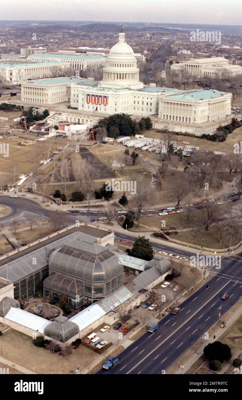 Eine linke Vorderansicht der USA Capitol, während der Eröffnungsfeier Aktivitäten. Basis: Washington State: District of Columbia (DC) Land: Vereinigte Staaten von Amerika (USA) Stockfoto