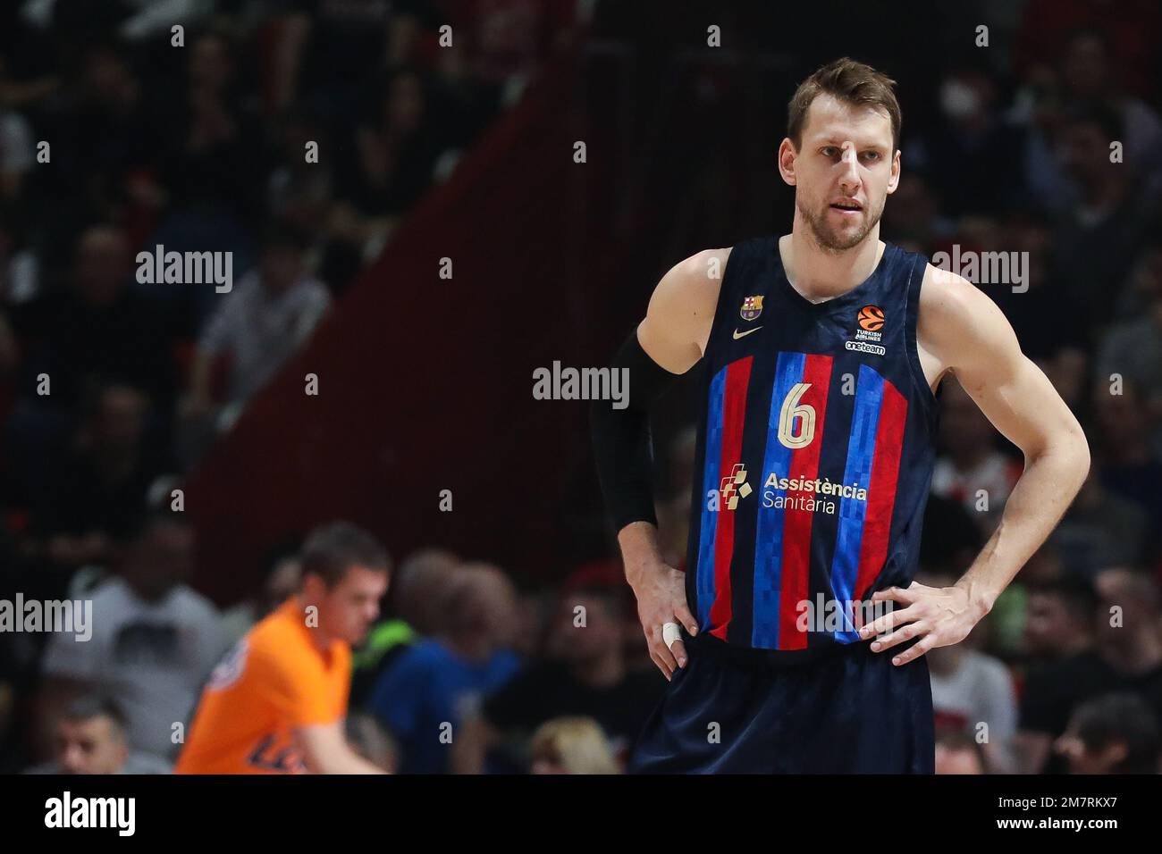 Belgrad, Serbien, 30. Dezember 2022. Jan Vesely vom FC Barcelona reagiert während des EuroLeague-Spiels der Turkish Airlines 2022/2023 zwischen Crvena Zvezda mts Belgrad und dem FC Barcelona in der stark Arena in Belgrad, Serbien. 30. Dezember 2022. Kredit: Nikola Krstic/Alamy Stockfoto