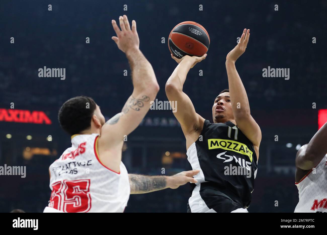 Belgrad, Serbien, 5. Januar 2023. Dante Exum von Partizan Mozzart Bet Belgrad in Aktion unter dem Korb während des EuroLeague-Spiels der Turkish Airlines 2022/2023 zwischen Partizan Mozzart Bet Belgrad und AS Monaco in der stark Arena in Belgrad, Serbien. 5. Januar 2023. Kredit: Nikola Krstic/Alamy Stockfoto