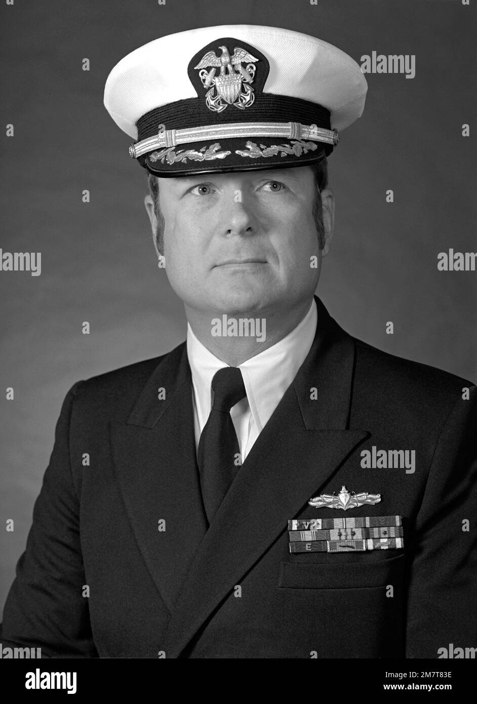 CDR Paul J. Striffler, USN (gedeckt). Land: Unbekannt Stockfoto