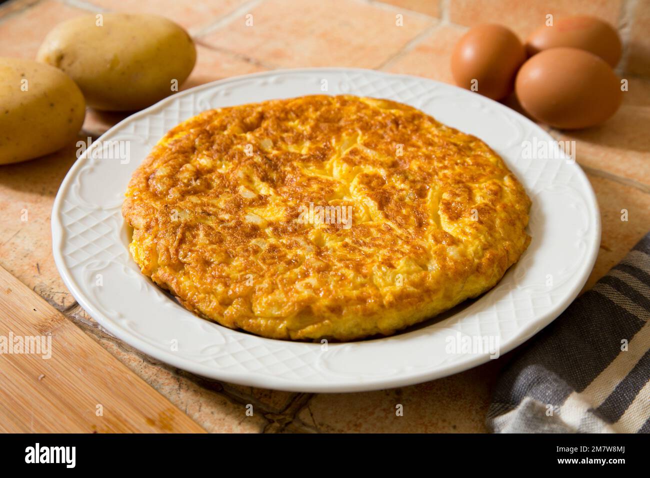 Kabeljau-Kartoffel-Omelett. Das Kartoffel-Omelett oder spanisches ...