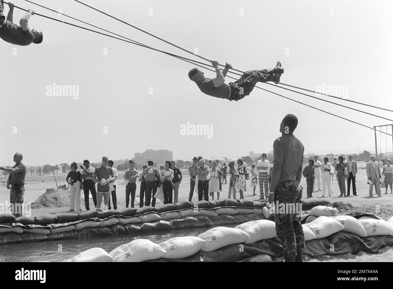 DM-SN-85-10504. Basis: USMC Recruit Depot, San Diego Bundesstaat: Kalifornien (CA) Land: Vereinigte Staaten von Amerika (USA) Stockfoto