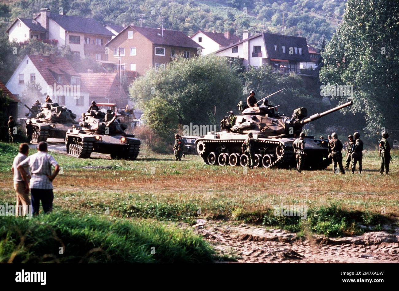 EIN US-AMERIKANISCHER Armee M-60-A3 Hauptkampfpanzer auf Manövern während der von der NATO gesponserten Autumn-Forge-Übungen. Betrifft Betrieb/Serie HERBSTSCHMIEDELAND: Bundesrepublik Deutschland (FRG) Stockfoto