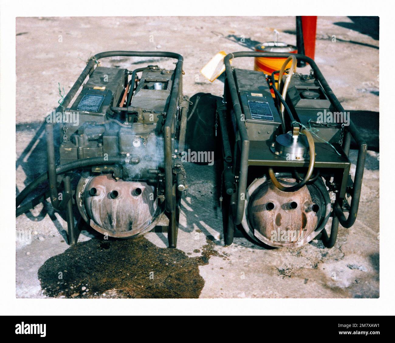 Eine Ansicht der mechanischen Rauchgeneratoren M-3AA3, die vom Chemical Systems Laboratory entwickelt wurden. Basis: Aberdeen Proving Grounds Bundesstaat: Maryland (MD) Land: Vereinigte Staaten von Amerika (USA) Stockfoto