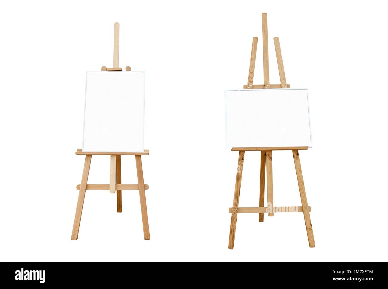 Leere Kunsttafeln und Staffelei aus Holz, um Bilder oder Bilder auf weißem Hintergrund hinzuzufügen Stockfoto