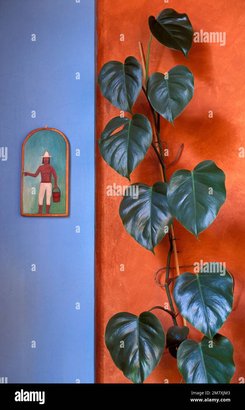 Mexikanische Farben, Details im Hotel 'El Paraiso', Stadt San Cristobal de las Casas, Estado de Chiapas, Mexiko Stockfoto