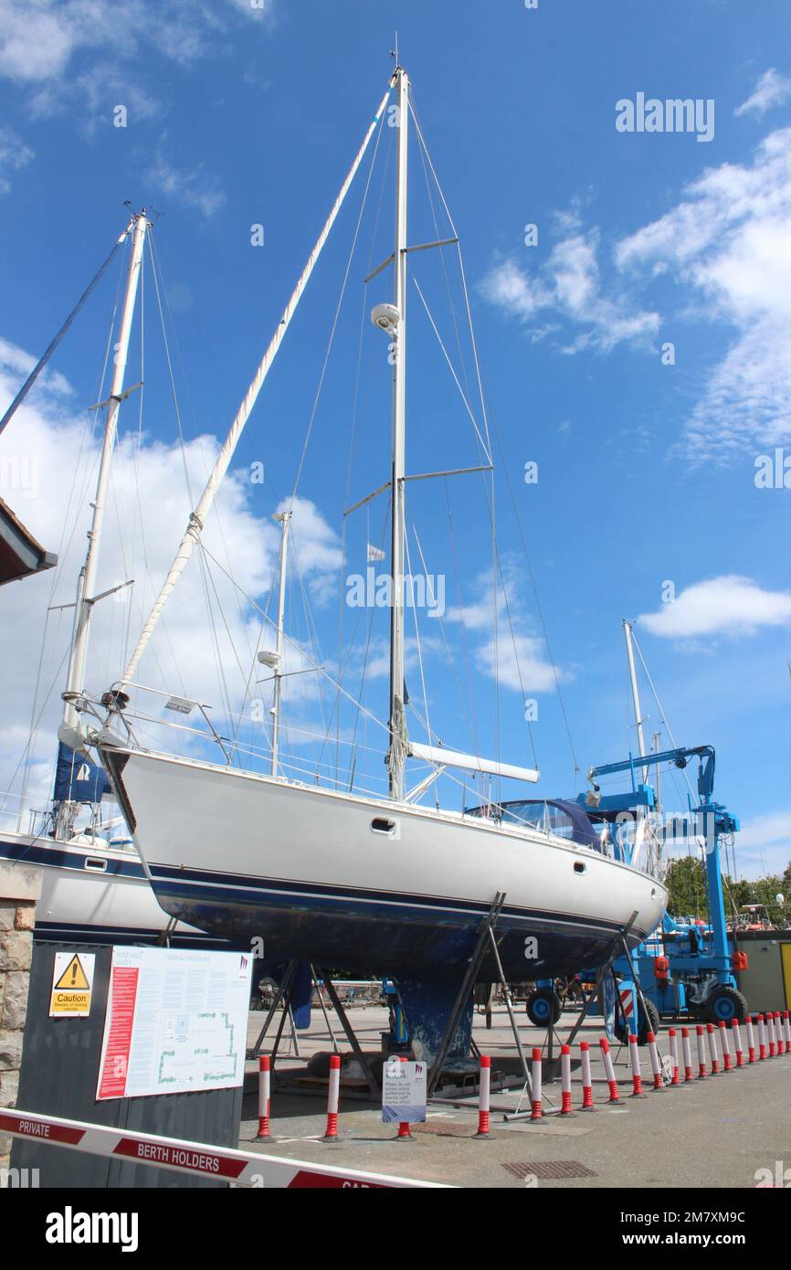 Conwy ist eine ummauerte Marktstadt und Gemeinde an der Küste von Nordwales Stockfoto