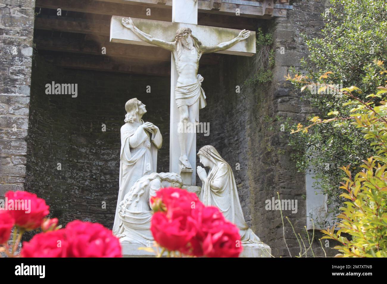 Conwy ist eine ummauerte Marktstadt und Gemeinde an der Küste von Nordwales Stockfoto