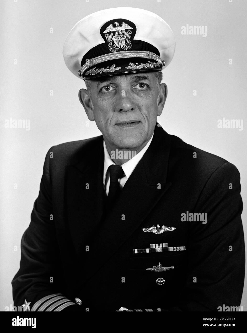 CAPTAIN Harold M. Richardson, USN (gedeckt). Land: Unbekannt Stockfoto