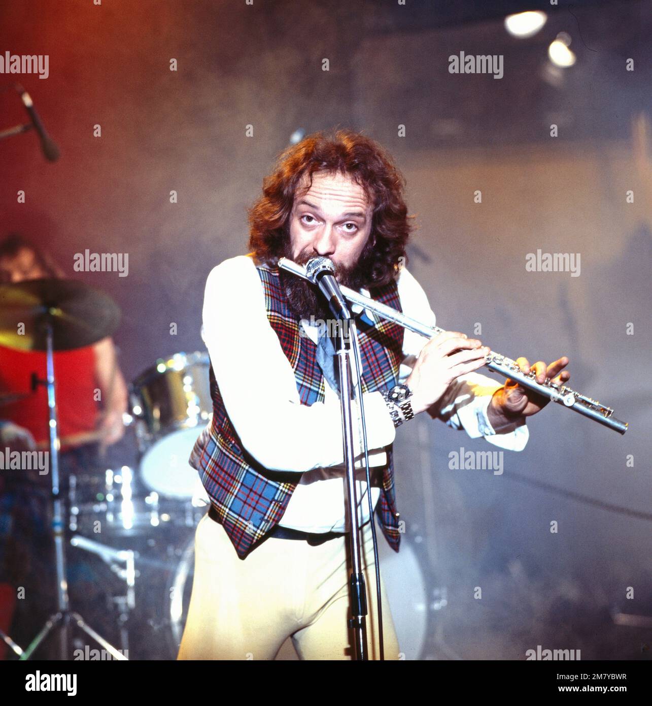 Rockpop, Konzert- und Live-Musik-Sendereihe, Deutschland 1977 - 1982, Sendung vom 3. Juni 1978, live auf der Bühne: Ian Anderson von der britischen Rock Band 'Jethro Tull' mit seiner Querflöte Stockfoto