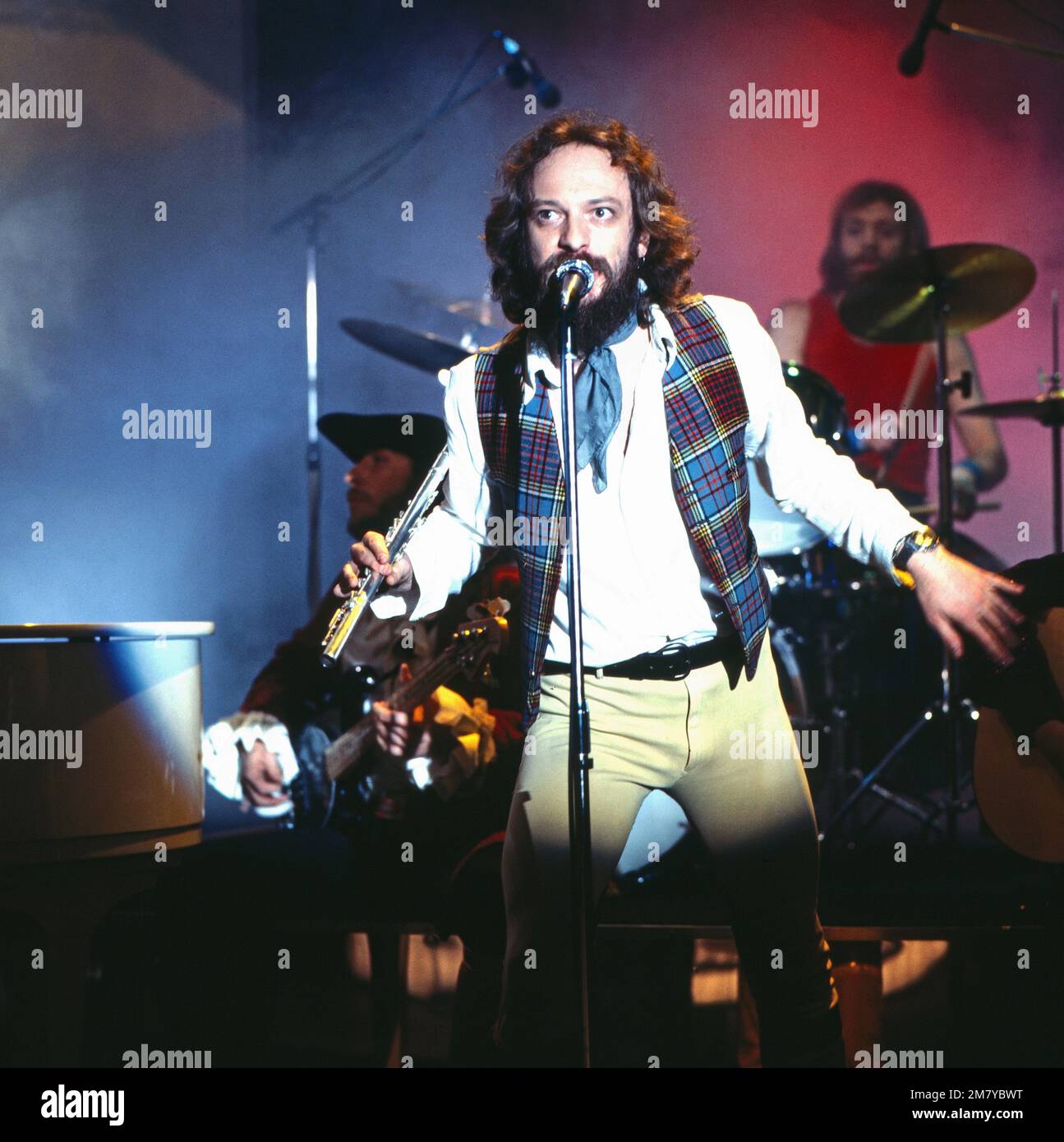 Rockpop, Konzert- und Live-Musik-Sendereihe, Deutschland 1977 - 1982, Sendung vom 3. Juni 1978, live auf der Bühne: Ian Anderson von der britischen Rock Band 'Jethro Tull' mit seiner Querflöte Stockfoto