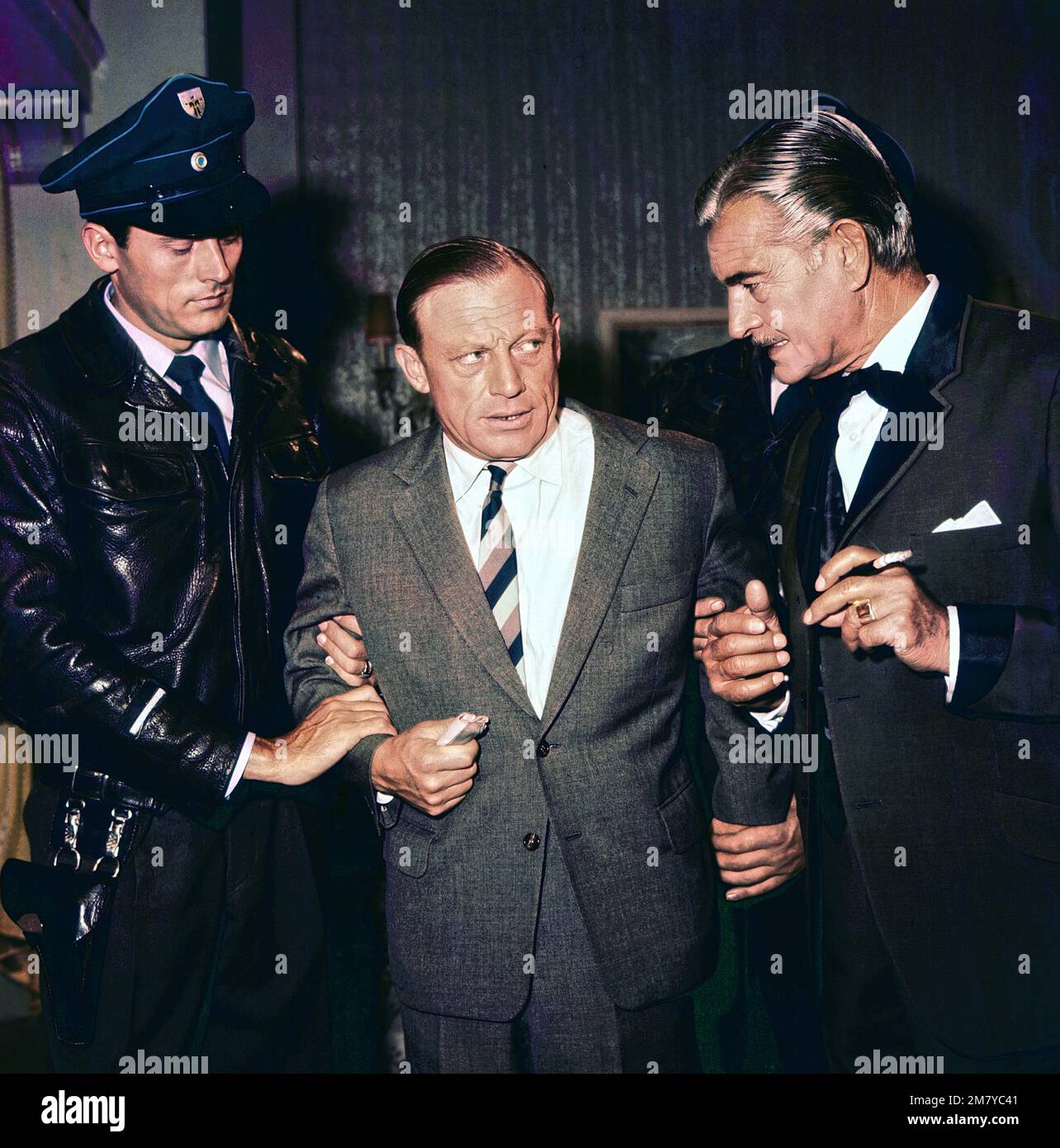 Die sanfte Tour, Fernsehserie nach der Geschichte von Ronert Thomas, Deutschland 1963, Regie: Michael Braun, Folge 3: 'Der Baron und seine Ehre', Darsteller: Axel Bauer, Wolfrid Lier, Rolf Wanka Stockfoto