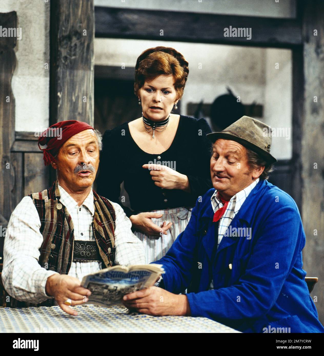 OPA macht Dummheiten, Theaterstück aus dem Berchtesgadener Bauerntheater, Deutschland 1978, Regie: Franz Hafner, Darsteller: Franz Hafner, Agnes Neumeier, Thomas Bauer Stockfoto