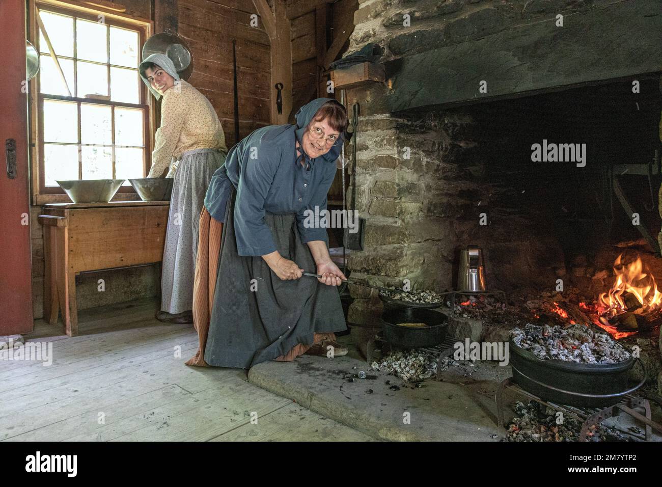 Kochen WORKSHOP AN DER SAVOIE Haus gebaut im Jahre 1861, historische Acadian Village, Bertrand, NEW BRUNSWICK, KANADA, NORDAMERIKA Stockfoto