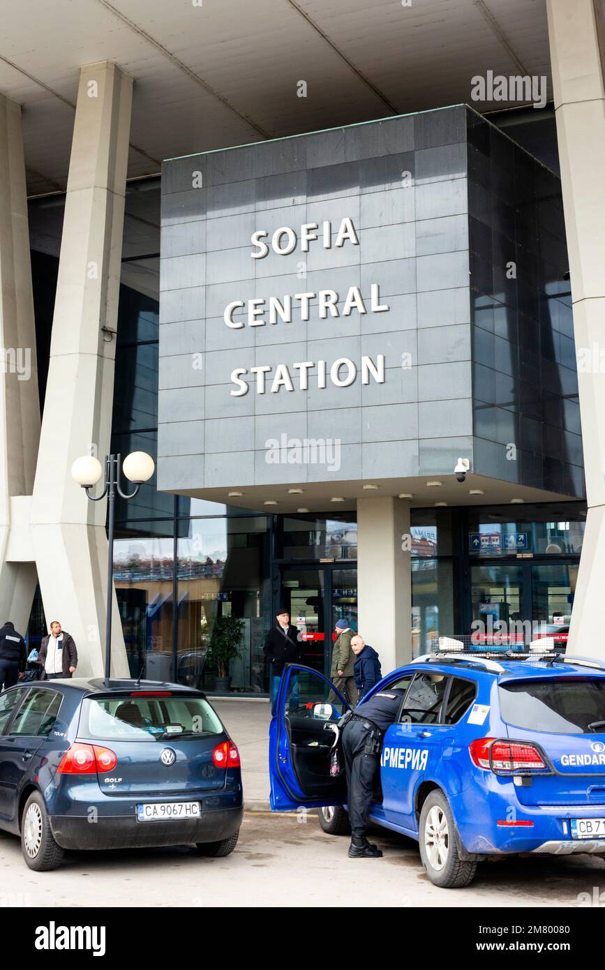 Eingang zum Hauptbahnhof von Sofia in Sofia, Bulgarien, Osteuropa, Balkan, EU Stockfoto