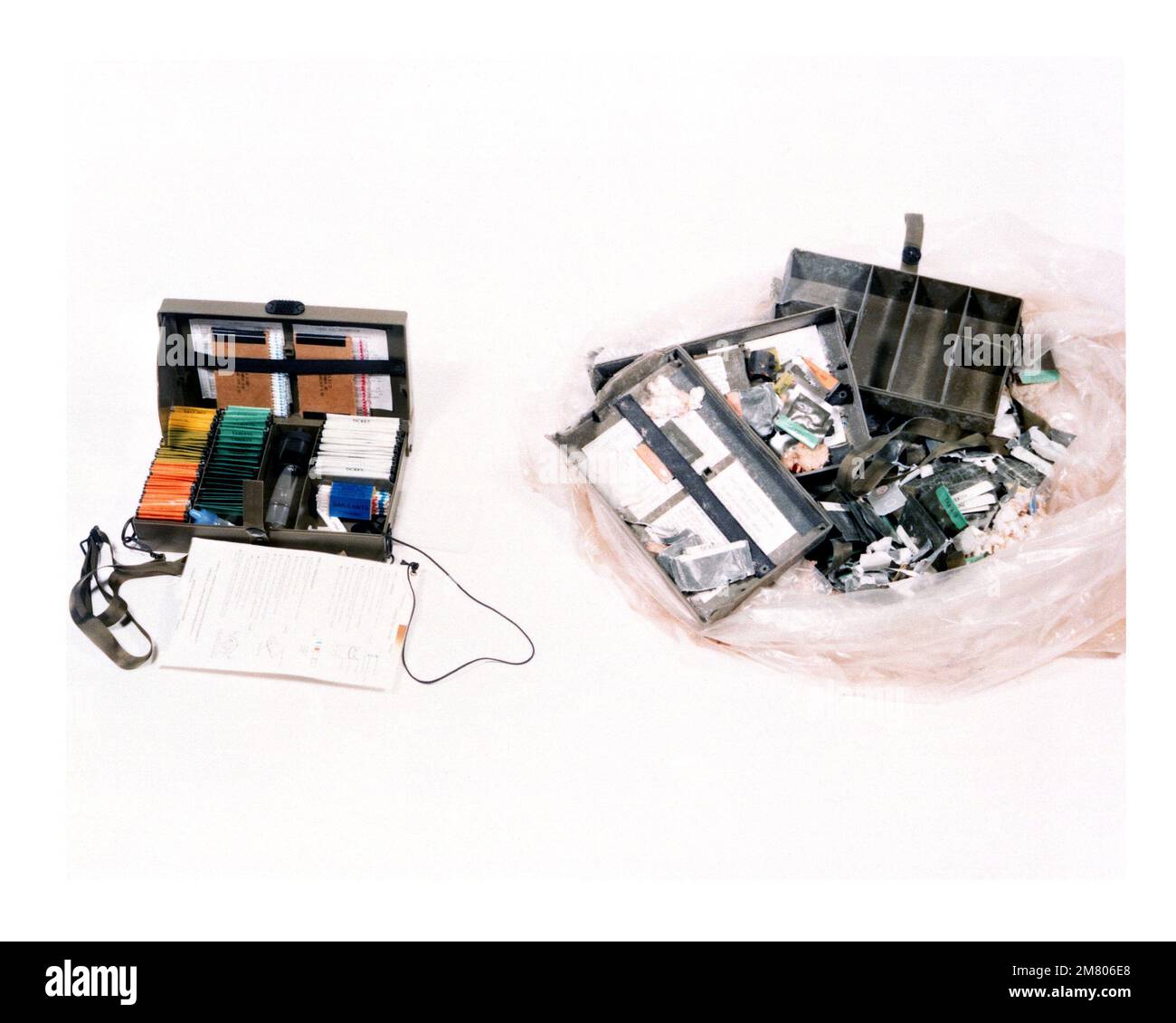 Ansicht eines vom Chemical Systems Laboratory entwickelten XM-272 Wassertestkits. Basis: Aberdeen Proving Grounds Bundesstaat: Maryland (MD) Land: Vereinigte Staaten von Amerika (USA) Stockfoto