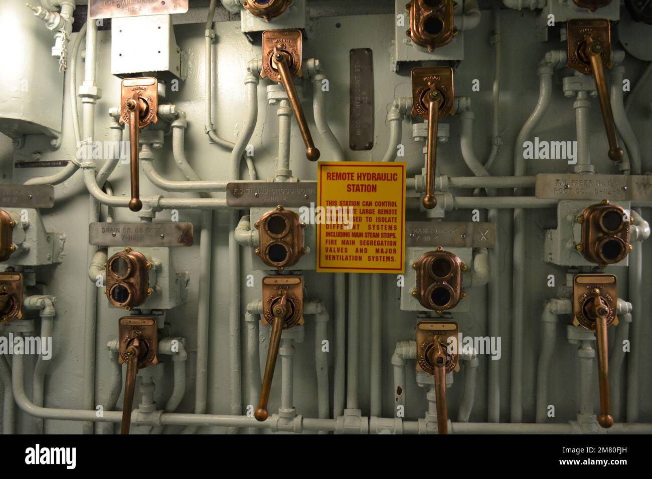 Mechanische Details in einem Oldtimer-Flugzeugträger USS Levington in Corpus Christi, Texas Stockfoto