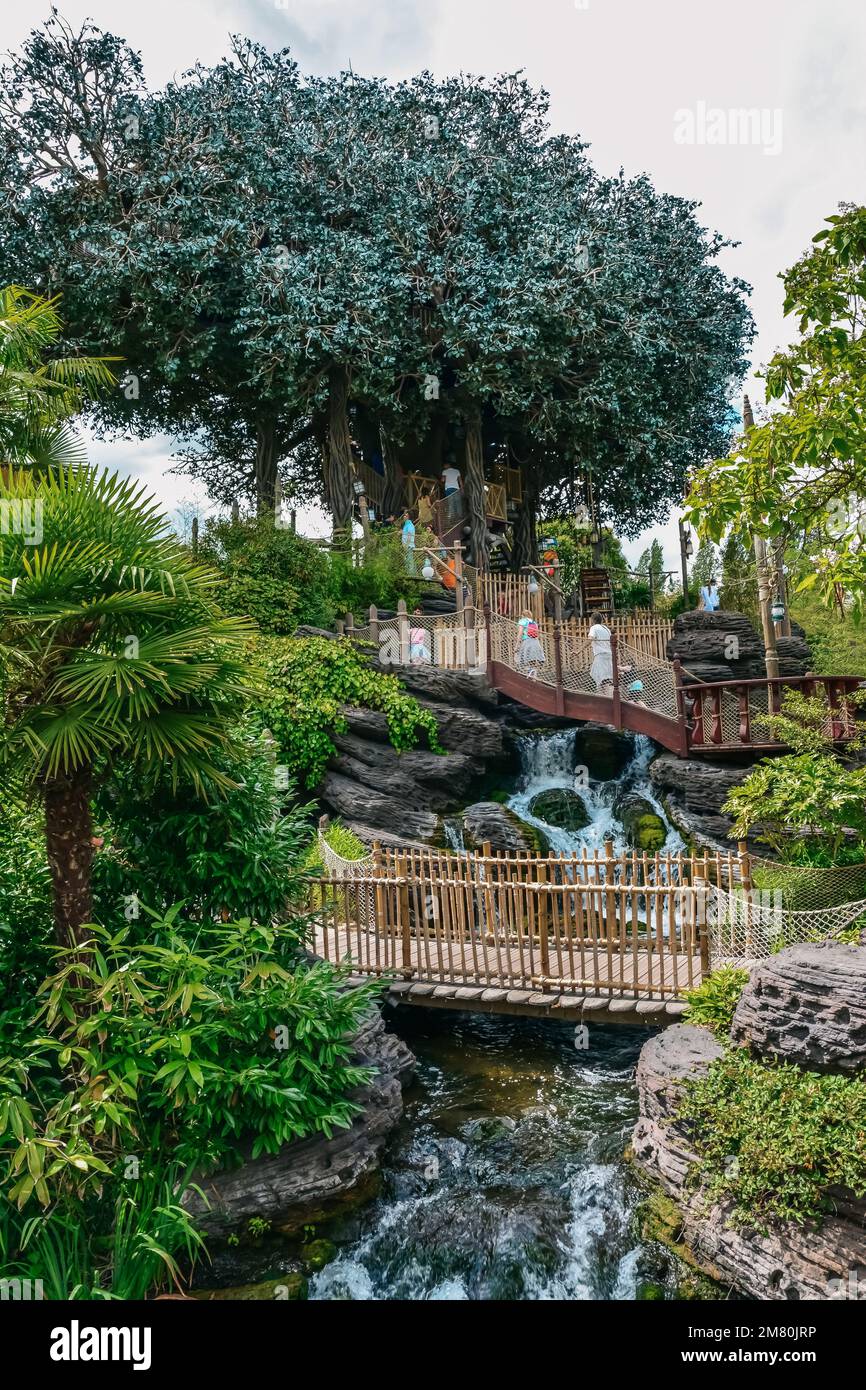 Der Robinson Crusoe Tree in Disneyland in Paris, Frankreich Stockfoto