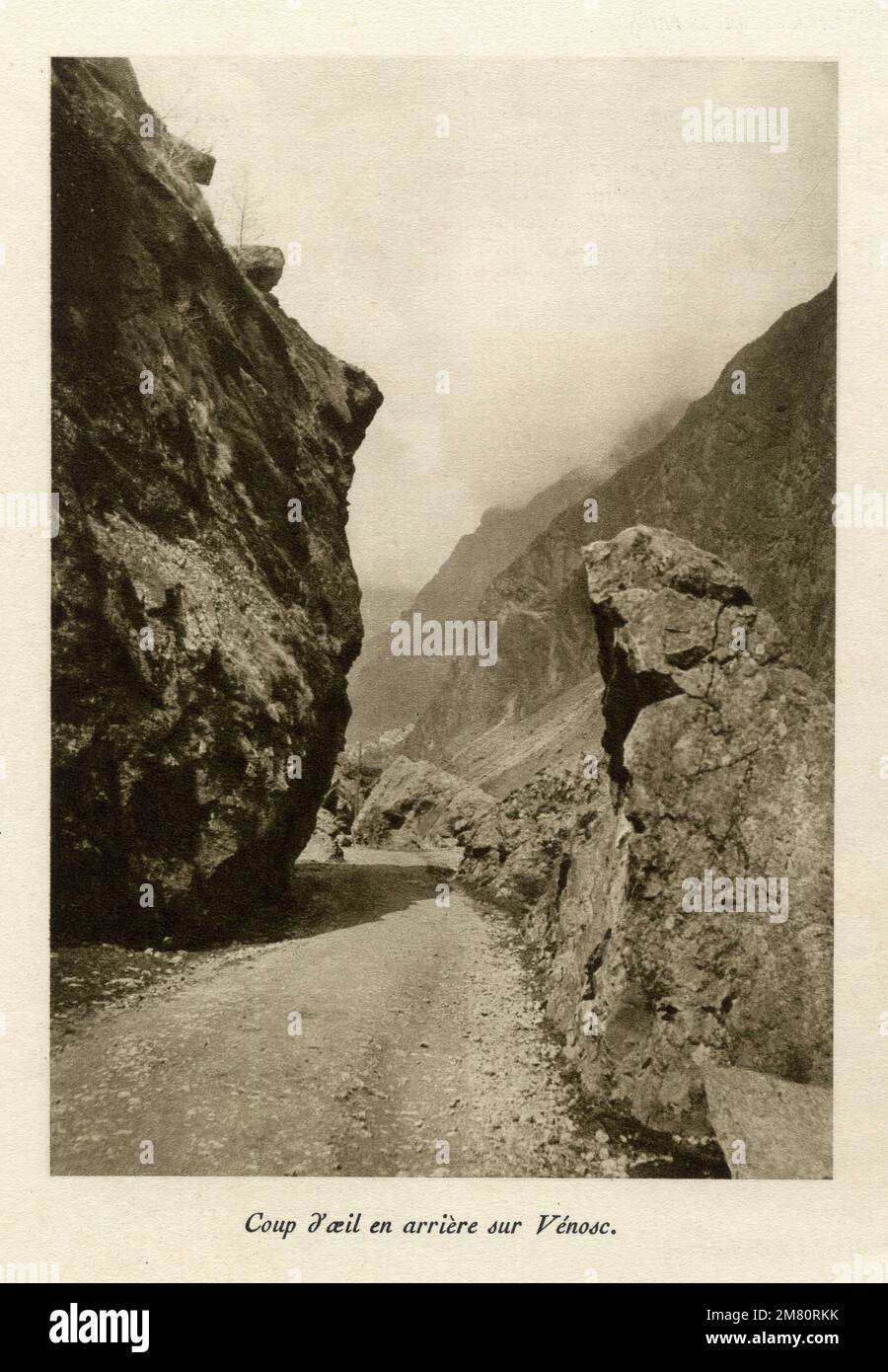 COUP D'OEIL EN ARRIÈRE SUR VÉNOSC. FRANKREICH. 1929 Stockfoto