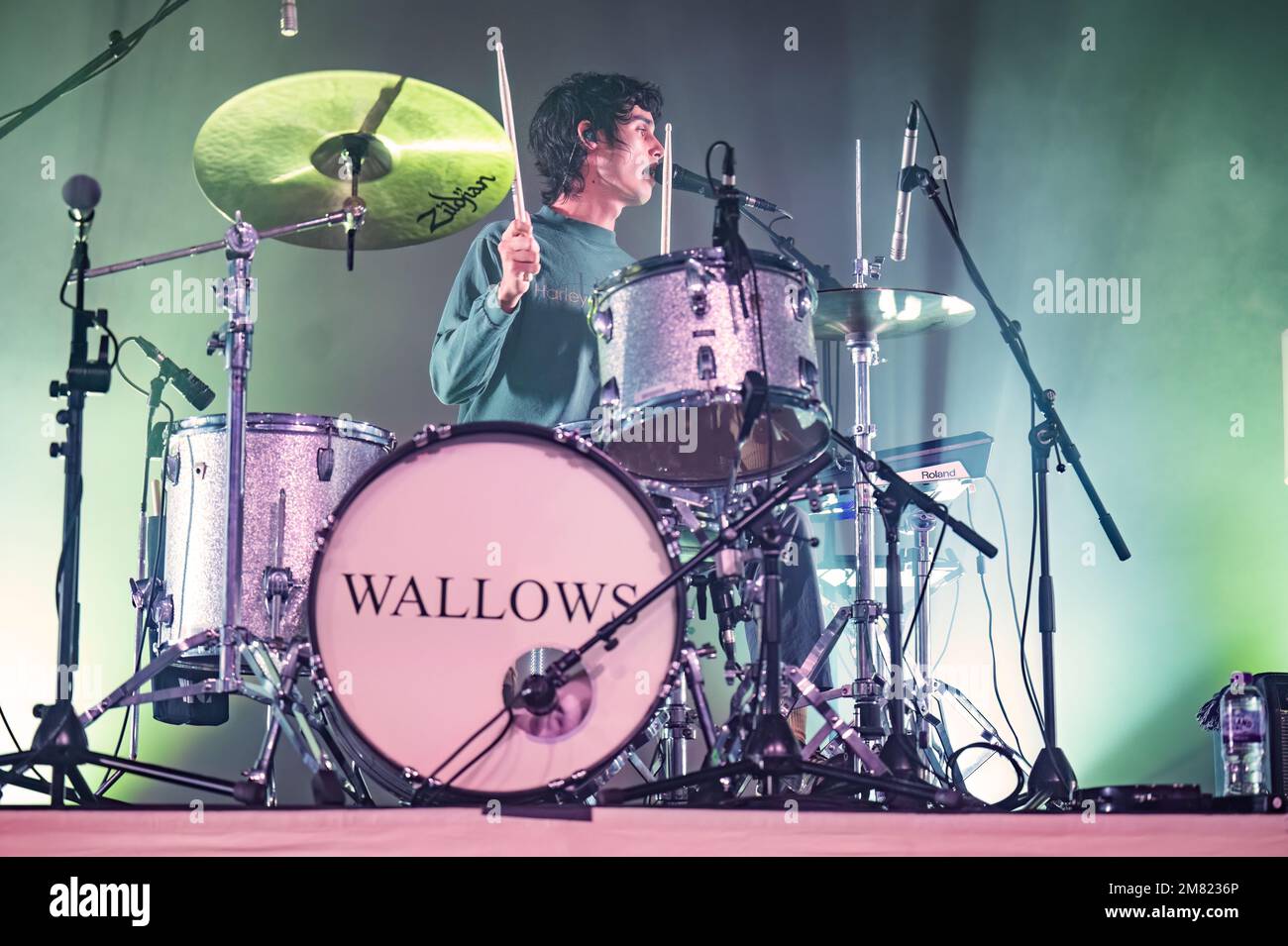 Manchester, Großbritannien. 11. Januar 2023. Dylan Minnette, Braeden Lemasters und Cole Preston von der Band Wallows treten in der Manchester Academy auf. 2023-01-11. Kredit: Gary Mather/Alamy Live News Stockfoto