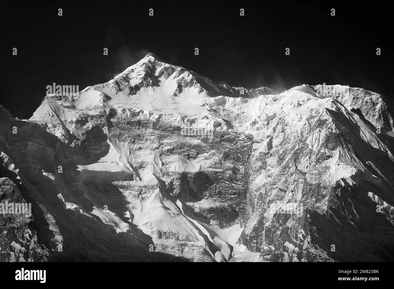 Annapurna Circuit in Schwarz-Weiß, aufgenommen im April 2022 Stockfoto