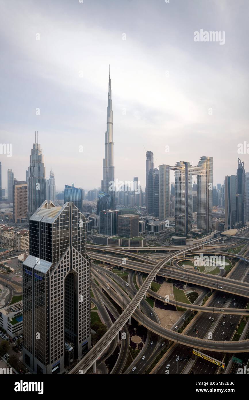 Burj Khalifa in Dubai, aufgenommen im April 2022 Stockfoto