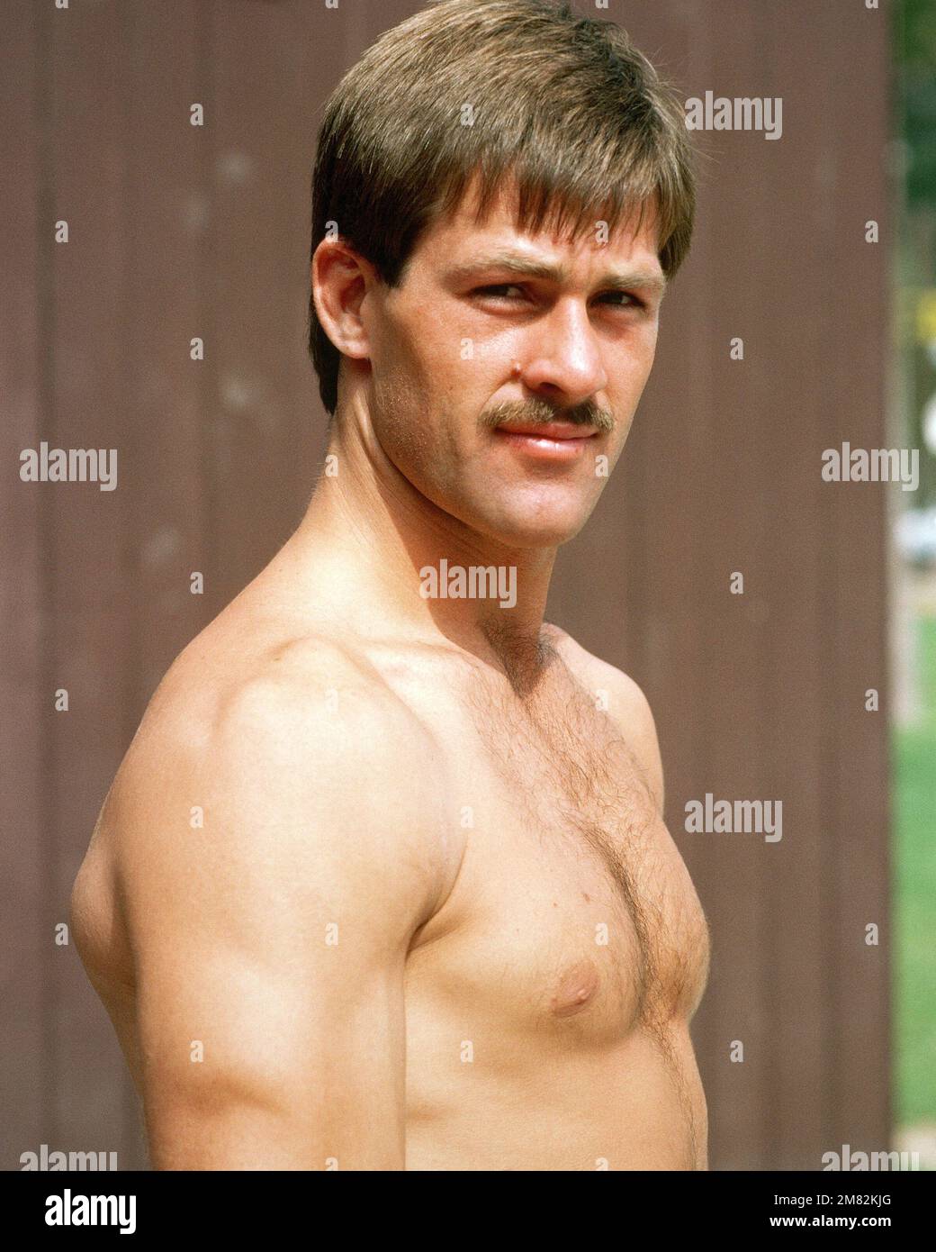 David Butler, US Navy, Mitglied des Wrestling-Teams bei den Olympischen Sommerspielen 1984. Basis: Anaheim Bundesstaat: Kalifornien (CA) Land: Vereinigte Staaten von Amerika (USA) Stockfoto