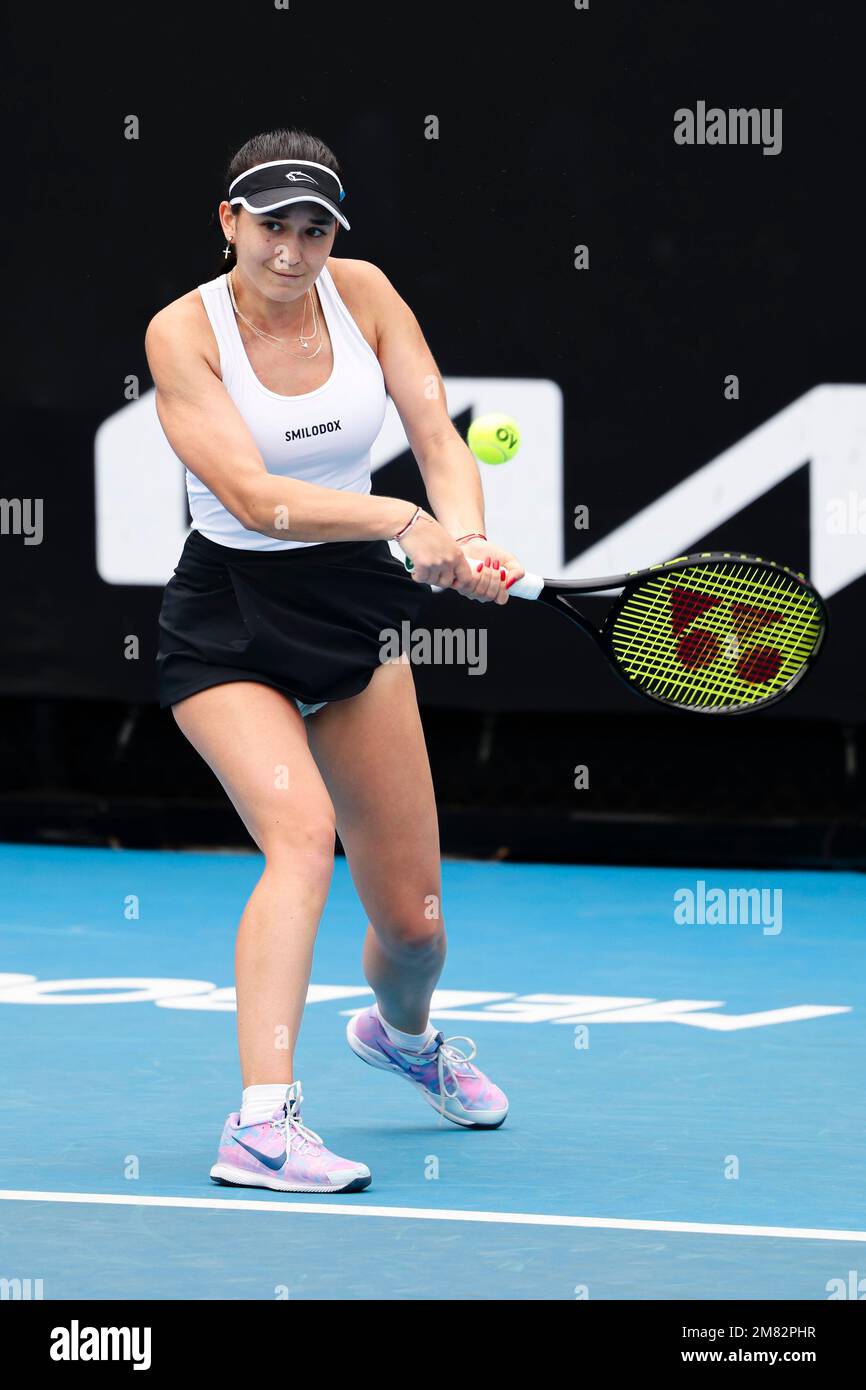 Melbourne, Australien, 12. Januar 2023. Die deutsche Tennisspielerin Eva Lys hat sich an ihrem 21. Geburtstag während der Australian Open Qualification 2023 im Melbourne Park zum ersten Mal für eine Grand-Slam-Hauptrunde qualifiziert. Foto: Frank Molter/Alamy Live News Stockfoto