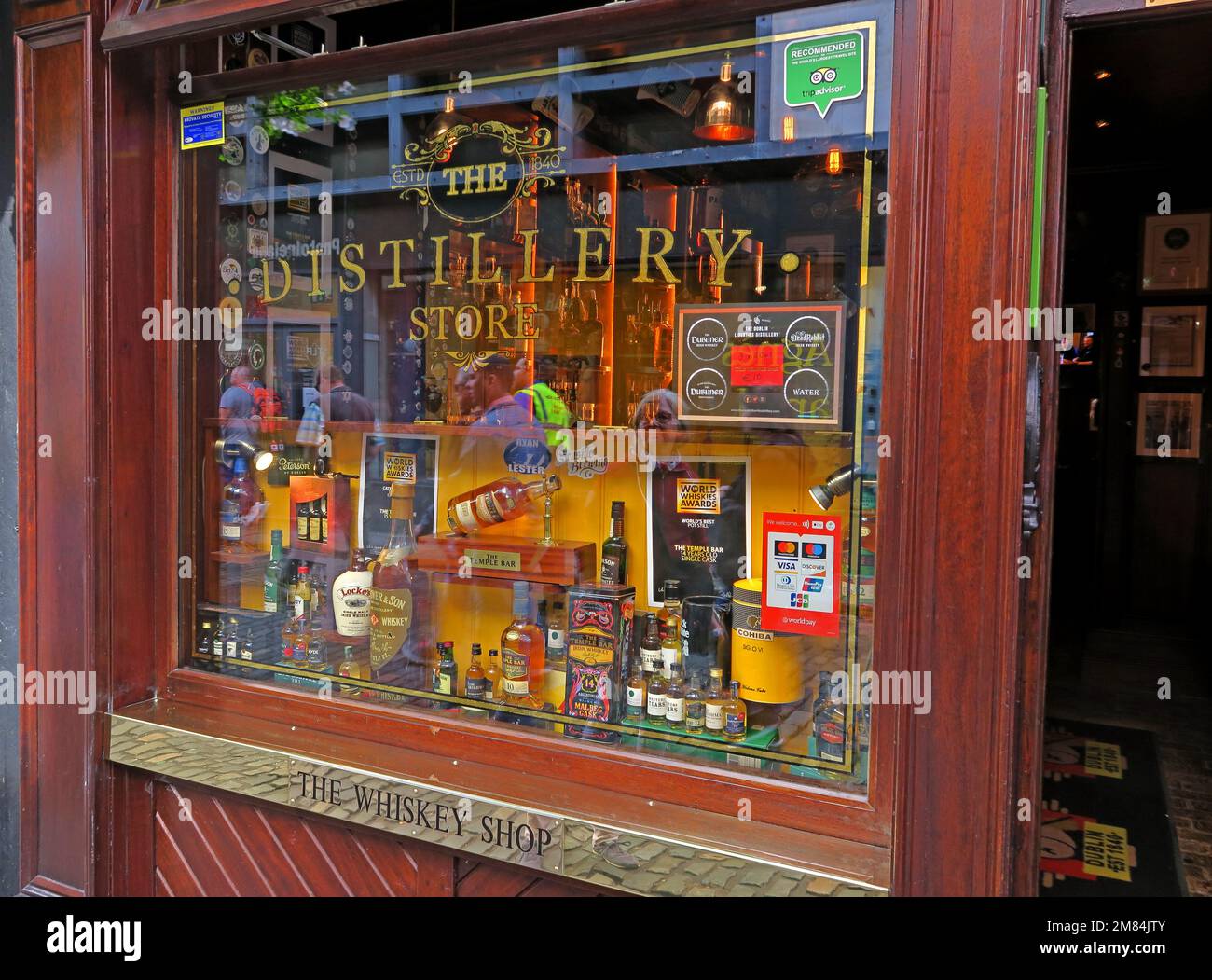 The Temple Bar Destillery Store, Dublin, Est 1840, 47-48 Temple Bar, Dublin 2, D02 N725, Irland Stockfoto