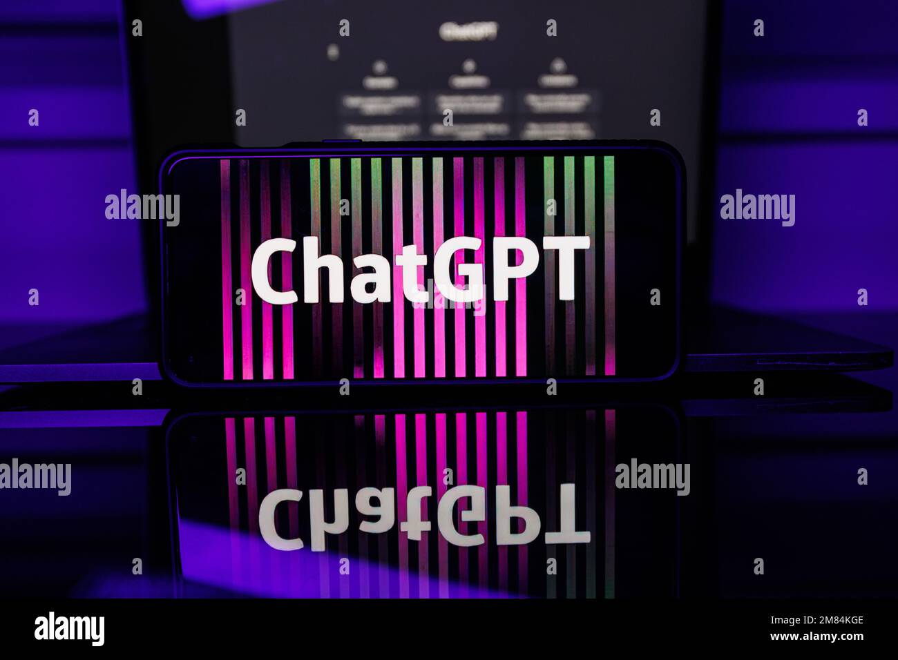 ChatGPT auf dem Computer. Chat GPT ist ein KI-Chatbot mit künstlicher Intelligenz, der von OpenAI gestartet wurde Stockfoto