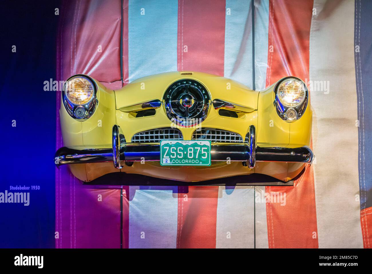 National Car Museum in Turin (MAUTO): Sammlung von etwa 200 originalen Oldtimern von 80 verschiedenen Marken. American Automobile 50s - Top Studebakert Stockfoto