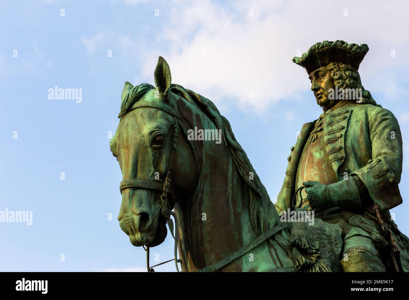 Skulpturen historischer Figuren in Wien, auf dem Heldenplatz und am Museumplatz Stockfoto